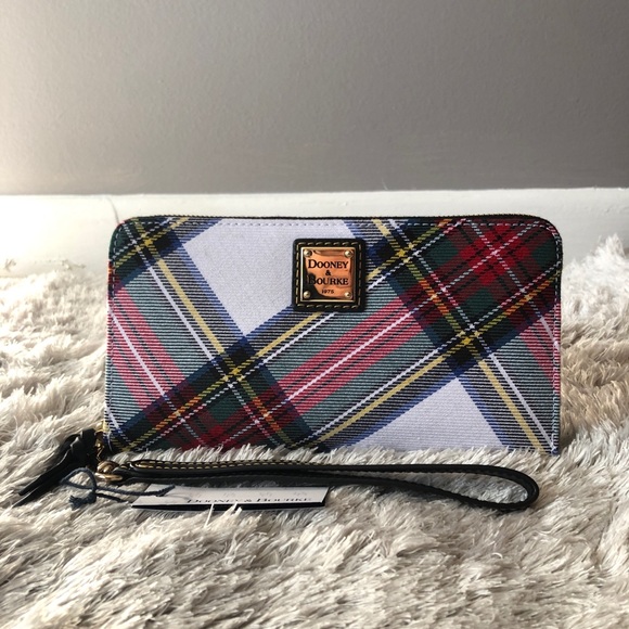 NWT Dooney & Bourke Tartan Wristlet/Wallet